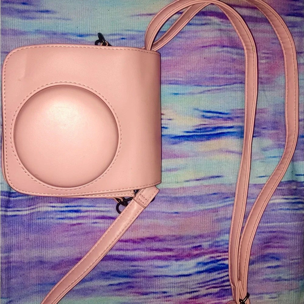 Fujifilm instax mini 7s light pink camera with carrying case